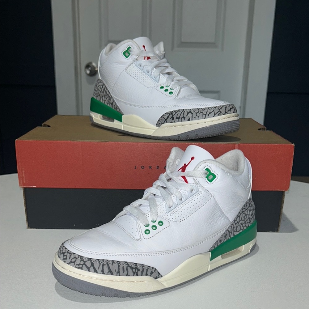 Jordan 3 Retro “Lucky Green” Women’s Size 8